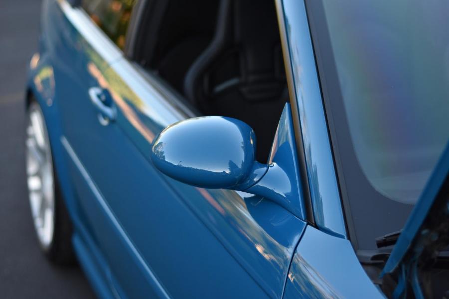Детали экстерьера BMW M3 Coupe Laguna Seca Blue (E46) 2003 года  (фото 73 из 149)